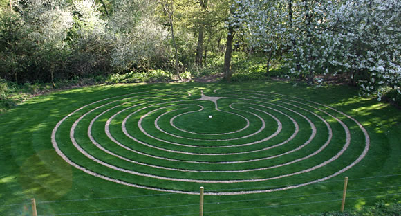 White House Farm labyrinth